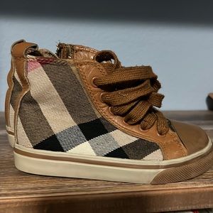 Burberry toddler shoes